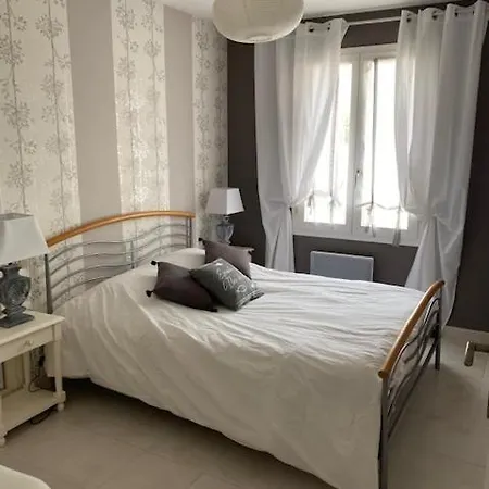 Maison Lumineuse A Ars En Re 펜션 아르장르