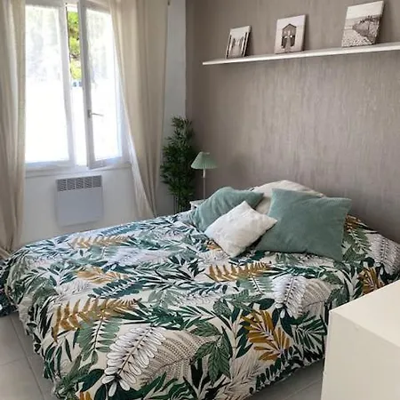 Maison Lumineuse A Ars En Re 度假居